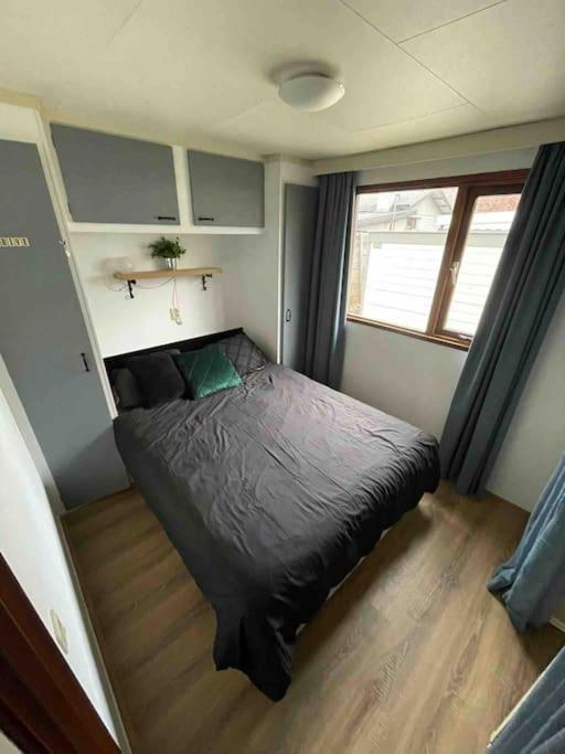 Gezellig Chalet Op De Prachtige Veluwe พุทเทิน ภายนอก รูปภาพ
